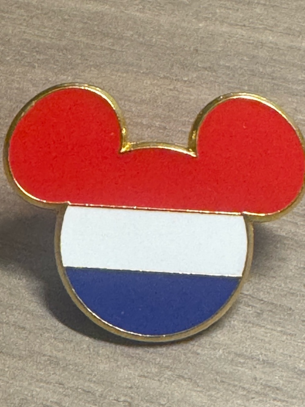 5/$25 Disney Mickey Icon Netherlands Flag Pin